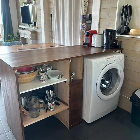 Loft Des Milans, Petit Nid Douillet Perche Sur La Campagne Ecublens (Vaud)