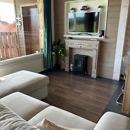 Appartement Loft Des Milans, Petit Nid Douillet Perche Sur La Campagne *